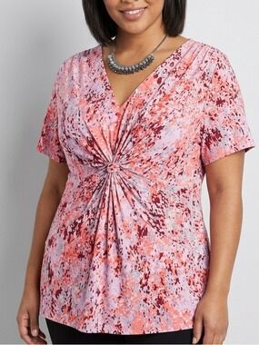 DAISY FUENTES Pink Lilac Floral Twist Front Blouse Size 1X